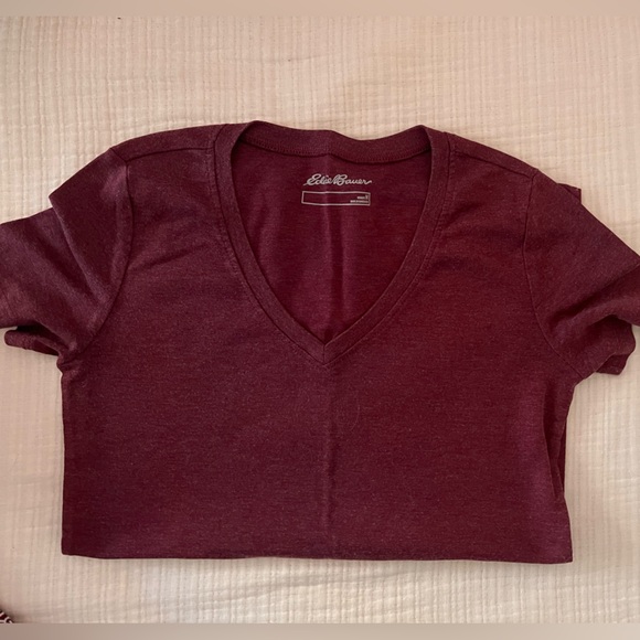 Eddie Bauer Maroon V-Neck Tee - Picture 1 of 2